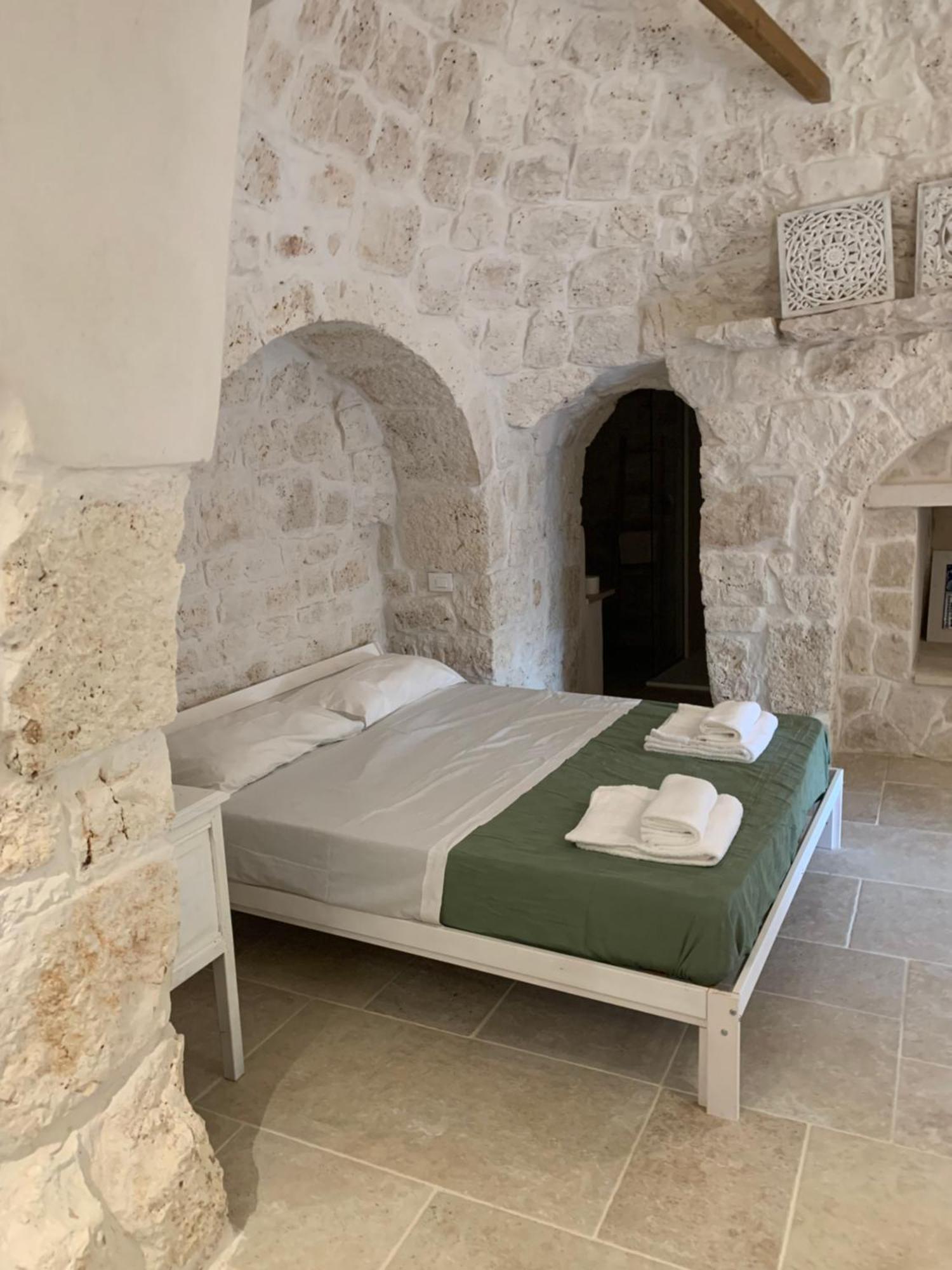 Trullo Moi Hotel Ostuni Ngoại thất bức ảnh